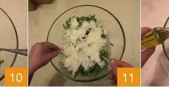 Салат из рукколы, груши, пармезана и грецких орехов шаг 4